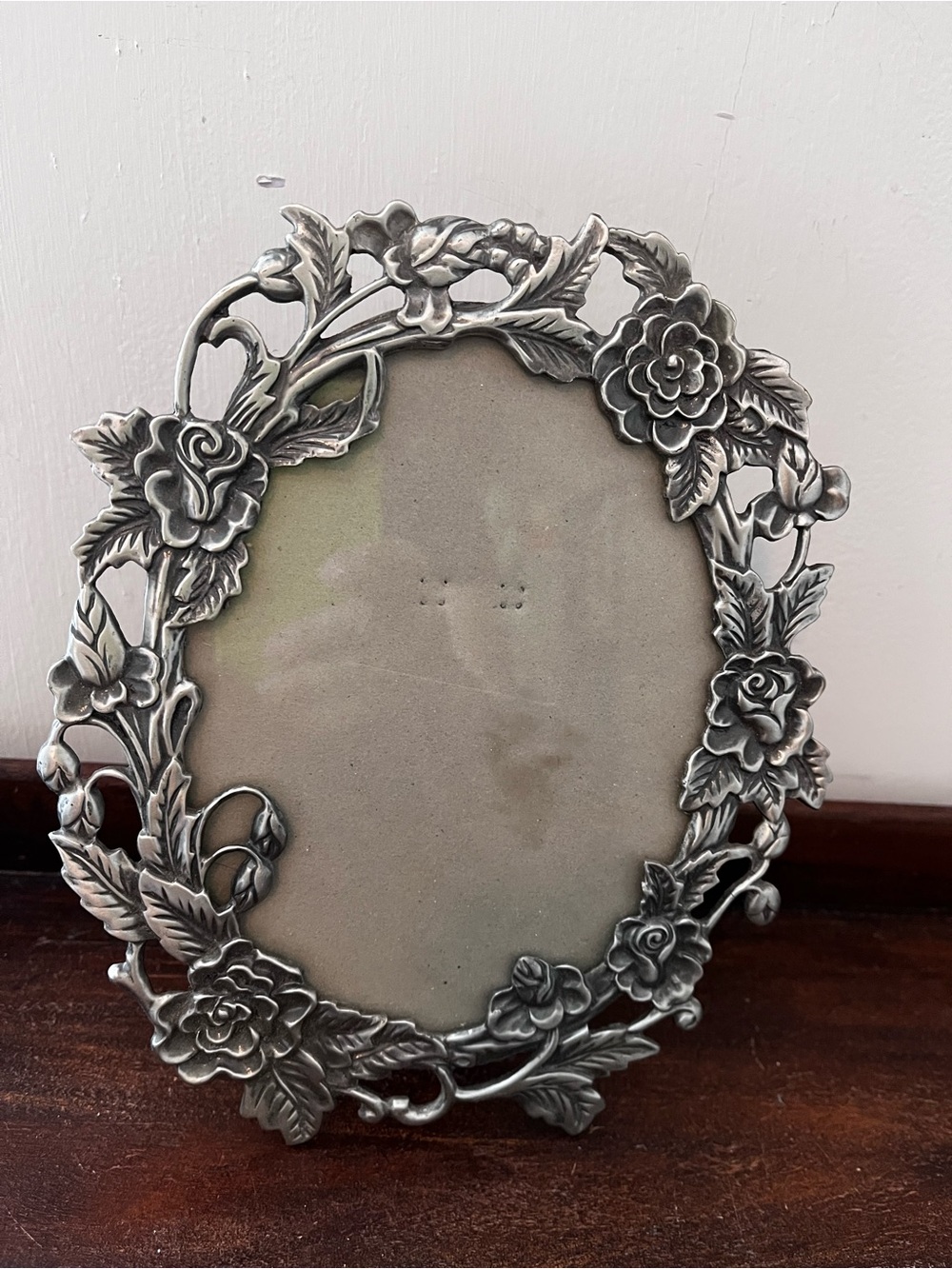 Ornate Roses Floral Pewter Style Oval Picture Frame
